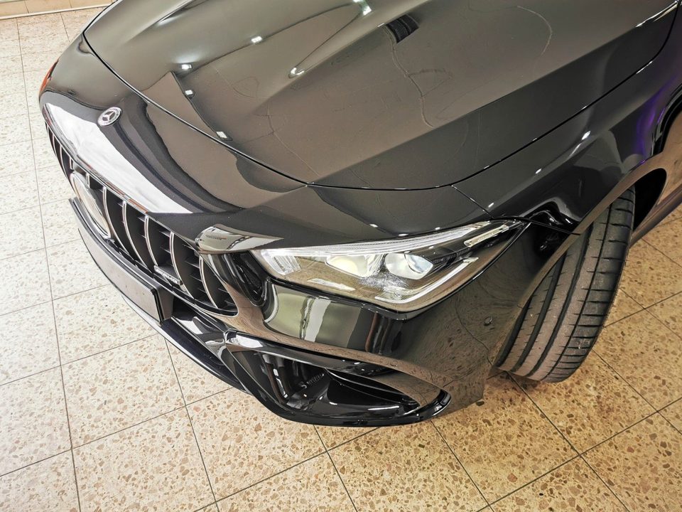 Mercedes-Benz CLA 45 AMG