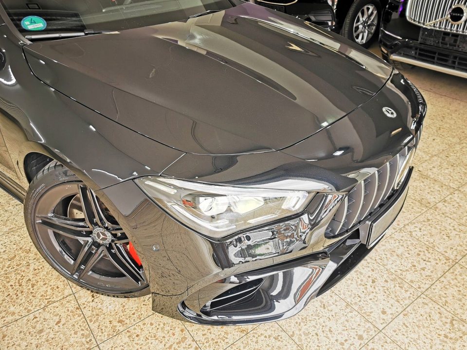 Mercedes-Benz CLA 45 AMG