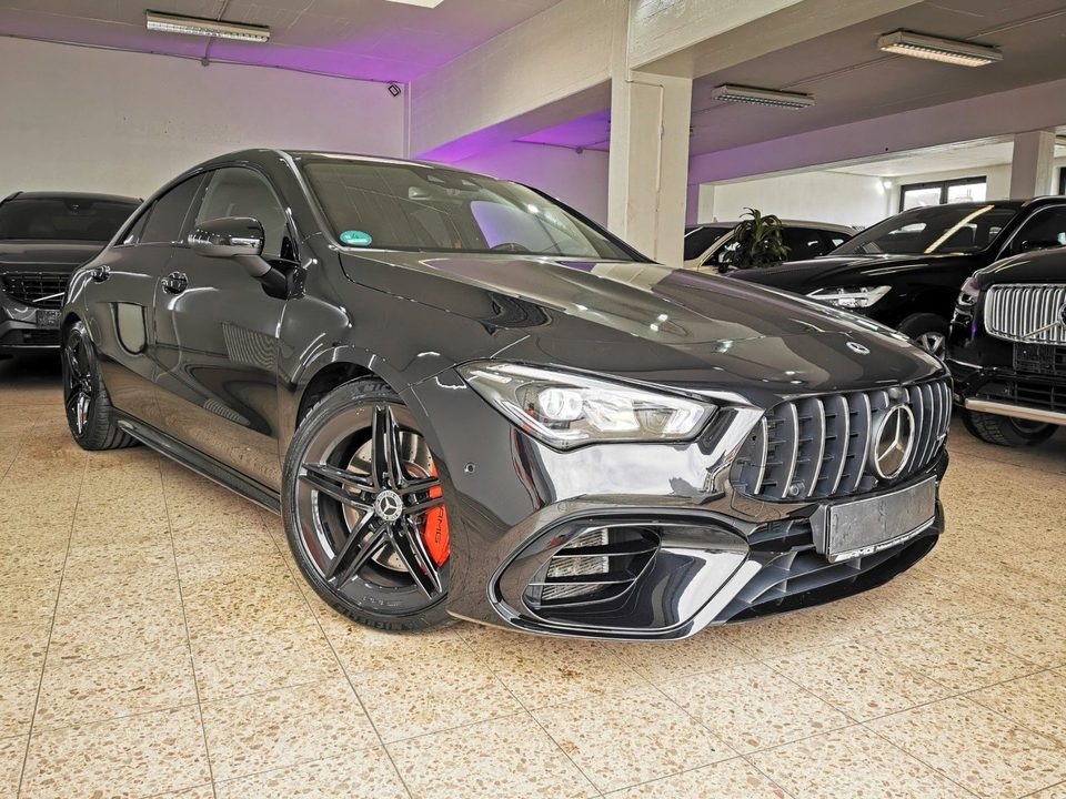 Mercedes-Benz CLA 45 AMG