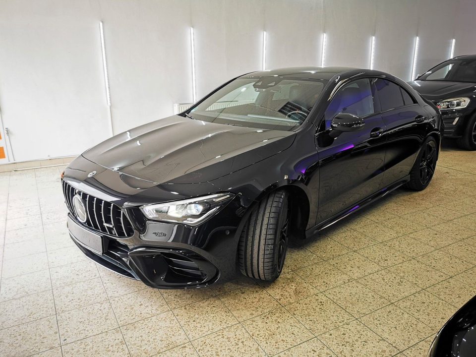 Mercedes-Benz CLA 45 AMG