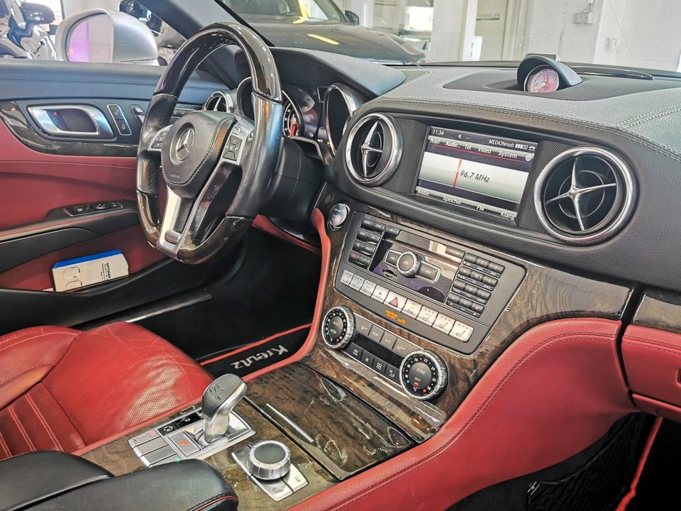 Mercedes-Benz SL 500