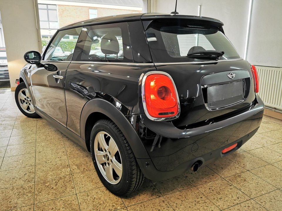 MINI ONE_FIRST