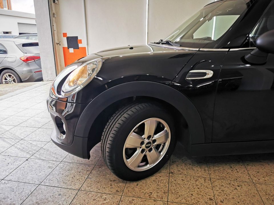 MINI ONE_FIRST