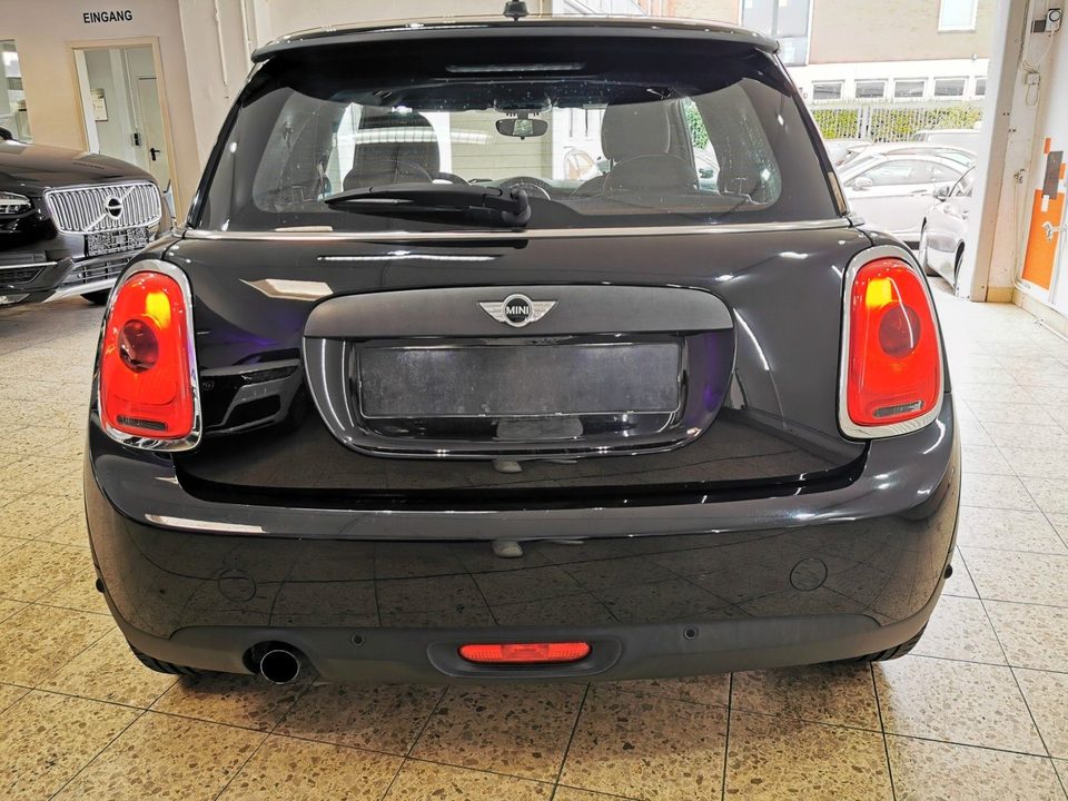 MINI ONE_FIRST
