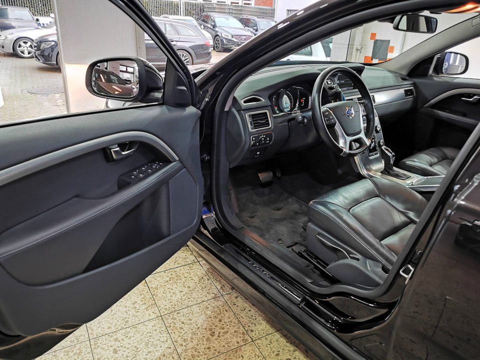 Volvo S80