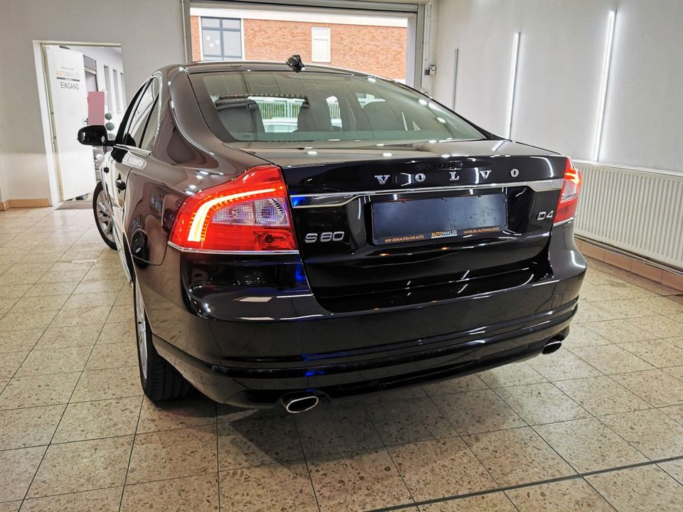 Volvo S80