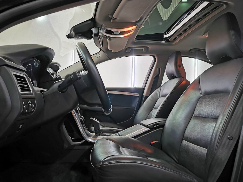 Volvo S80