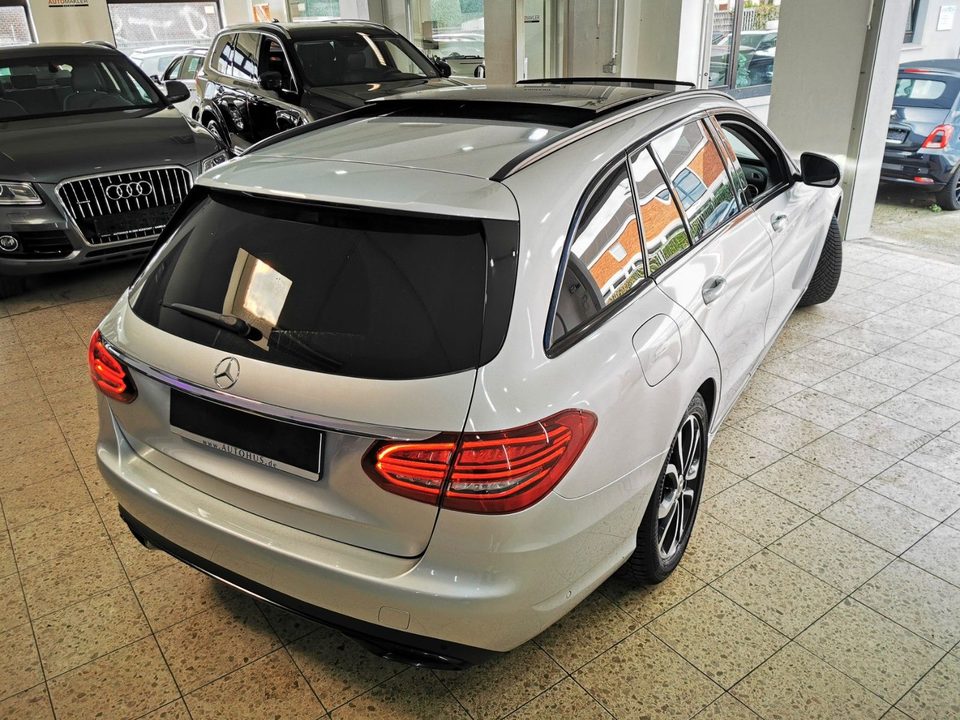 Mercedes-Benz C 220