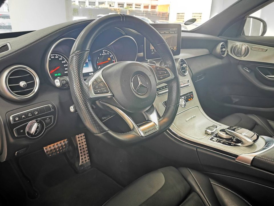 Mercedes-Benz C 63 AMG