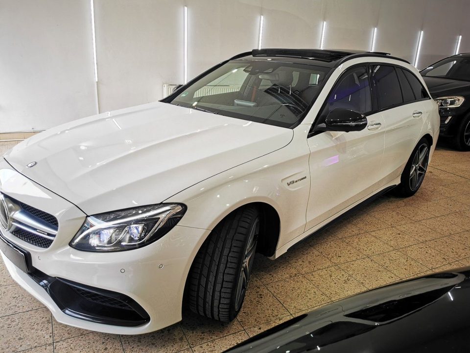 Mercedes-Benz C 63 AMG