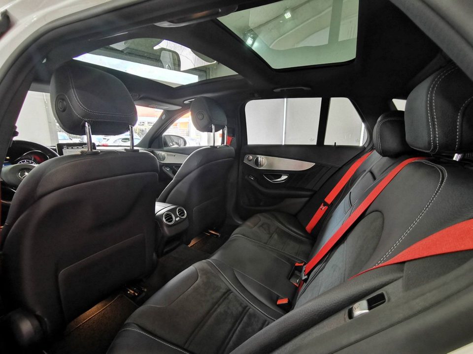 Mercedes-Benz C 63 AMG