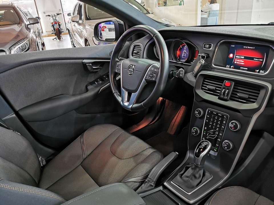 Volvo V40 CC