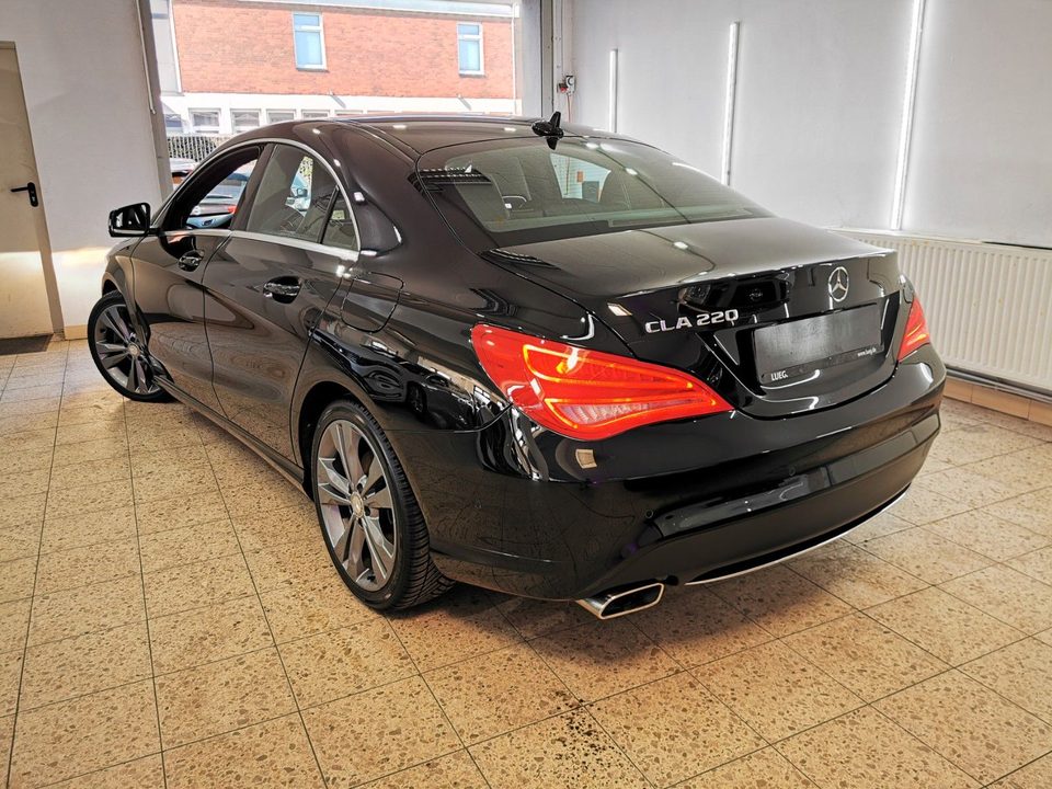 Mercedes-Benz CLA 220