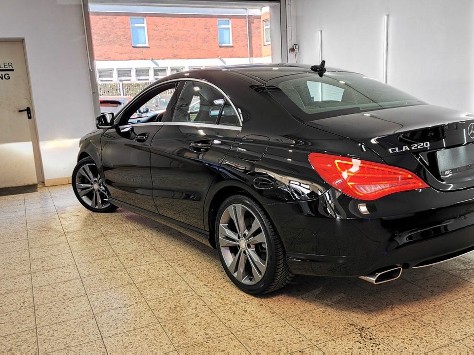 Mercedes-Benz CLA 220