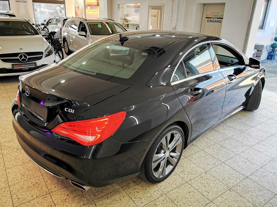 Mercedes-Benz CLA 220
