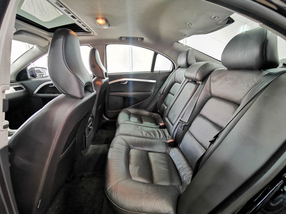 Volvo S80