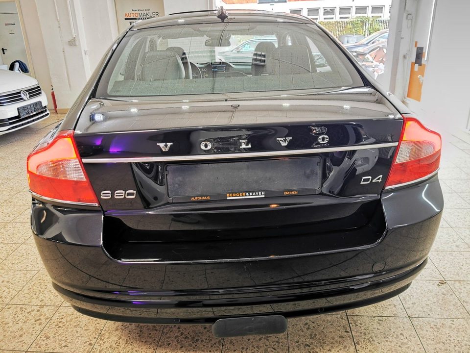 Volvo S80
