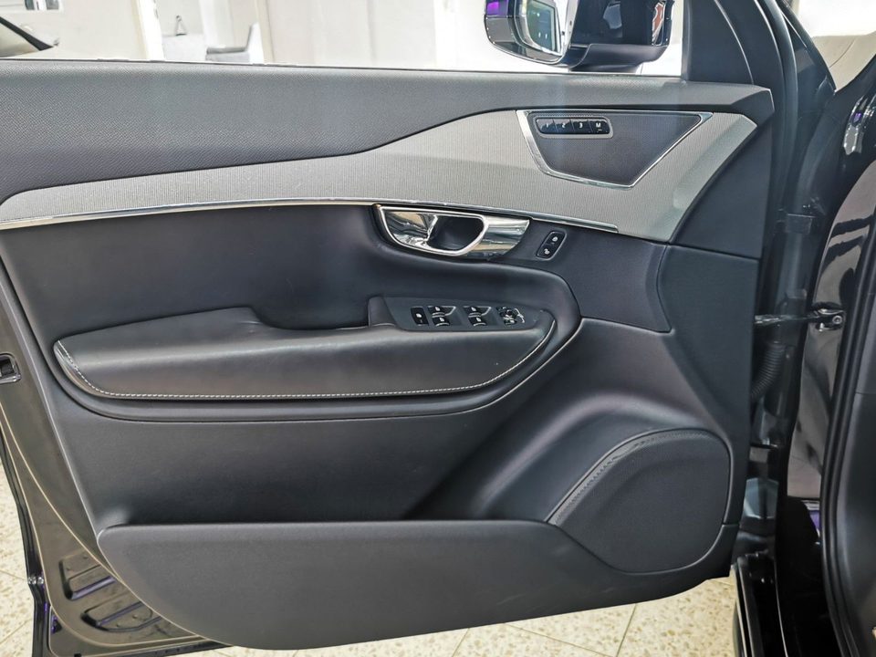 Volvo XC 90