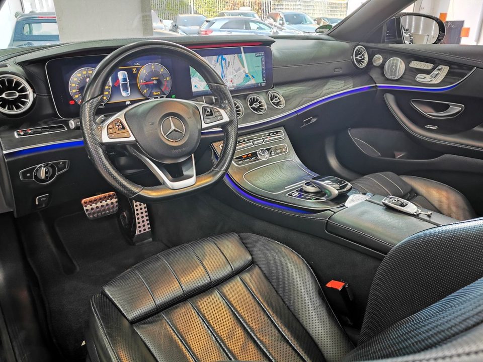 Mercedes-Benz E 220