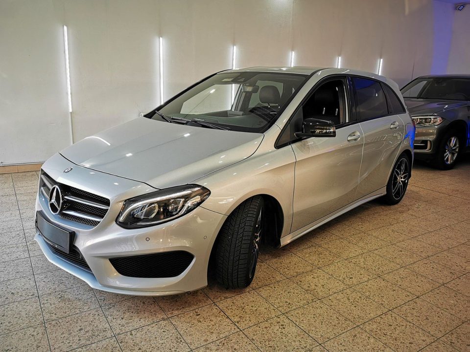 Mercedes-Benz B 200