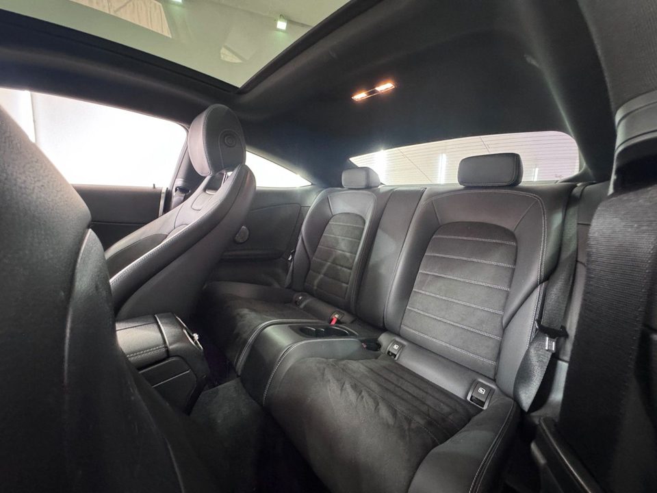Mercedes-Benz C 400
