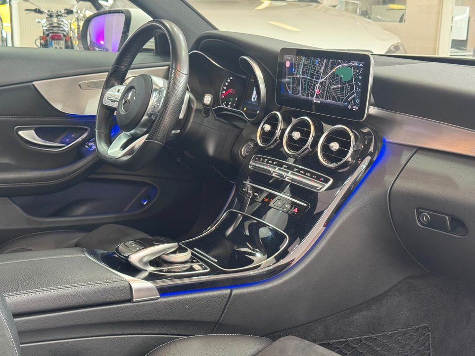 Mercedes-Benz C 400