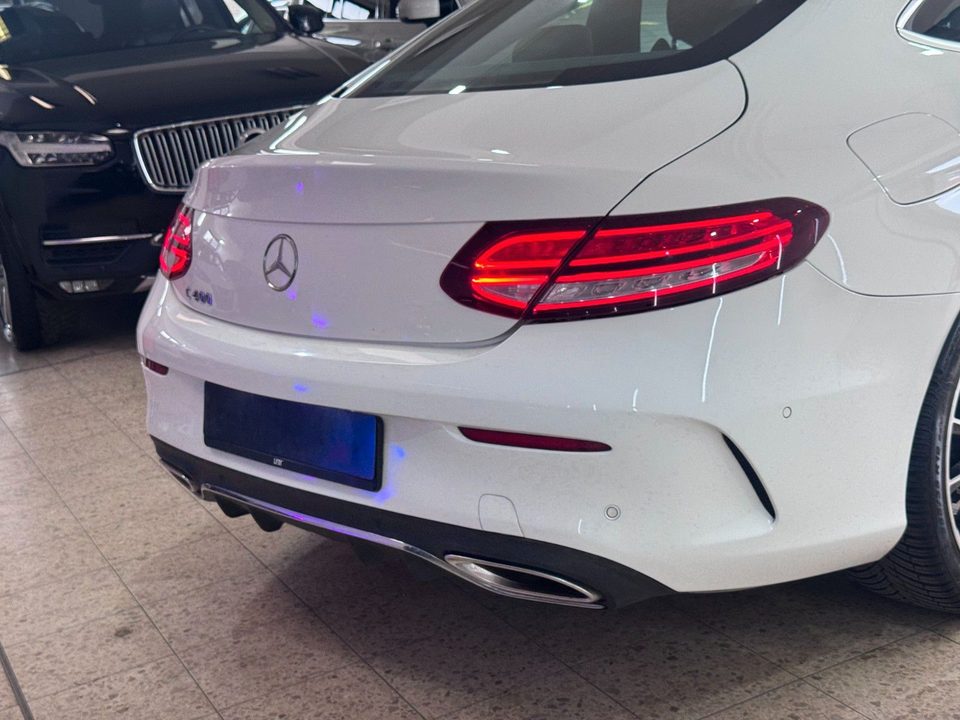 Mercedes-Benz C 400