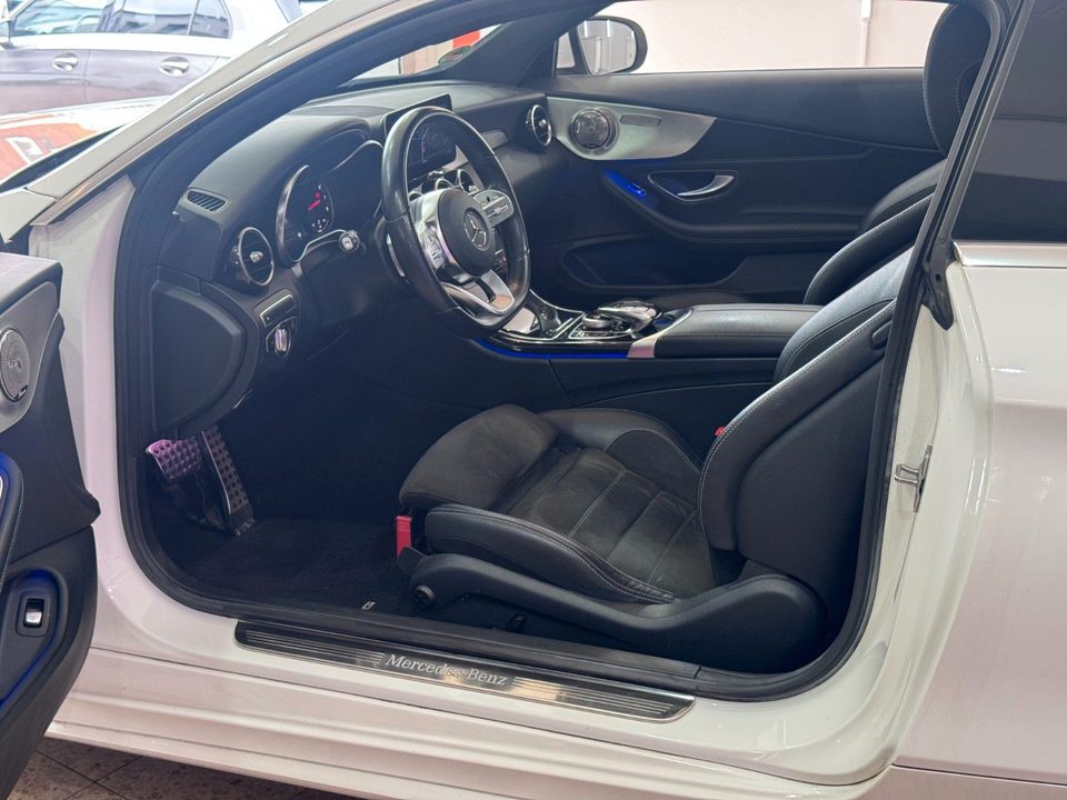Mercedes-Benz C 400