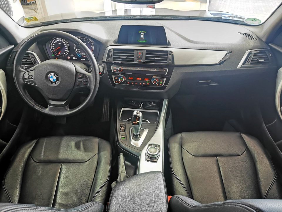 BMW 120