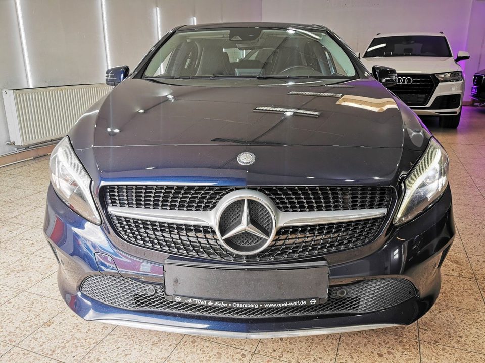 Mercedes-Benz A 180