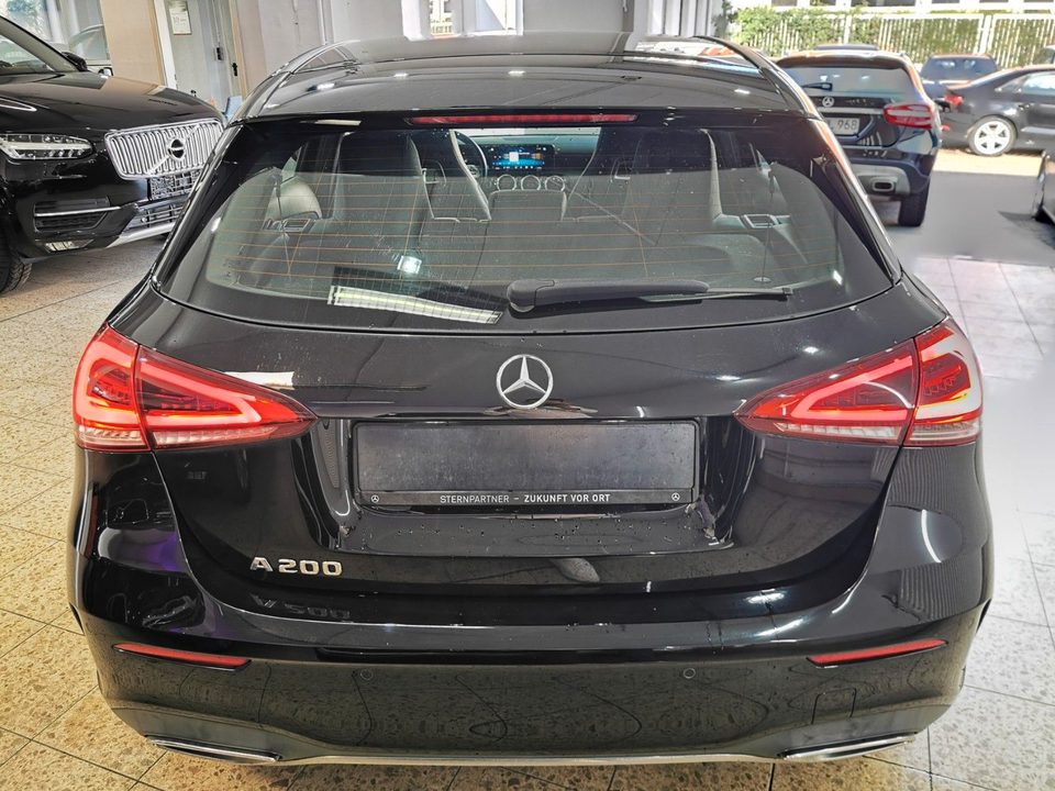Mercedes-Benz A 200