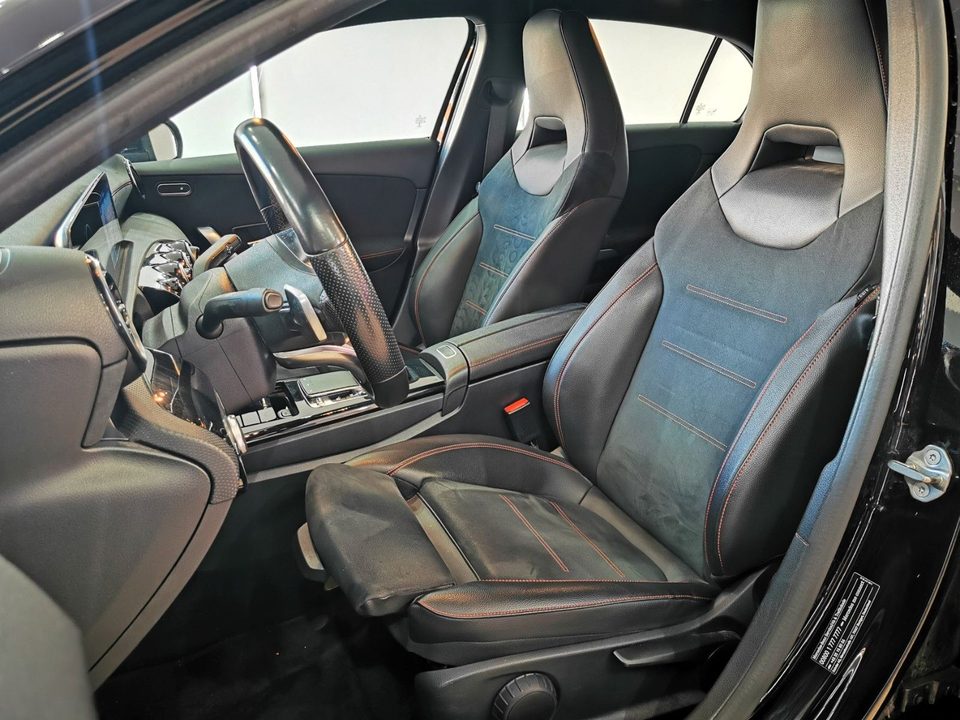 Mercedes-Benz A 200