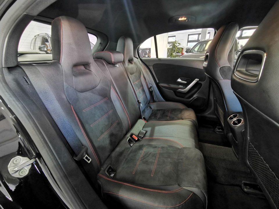 Mercedes-Benz A 200