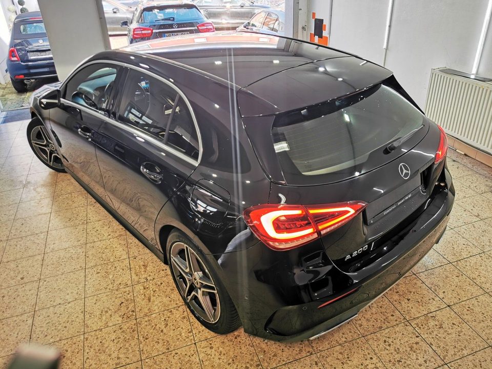 Mercedes-Benz A 200