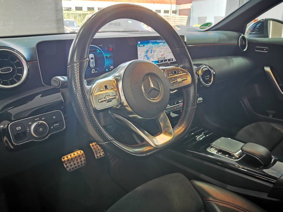 Mercedes-Benz A 200