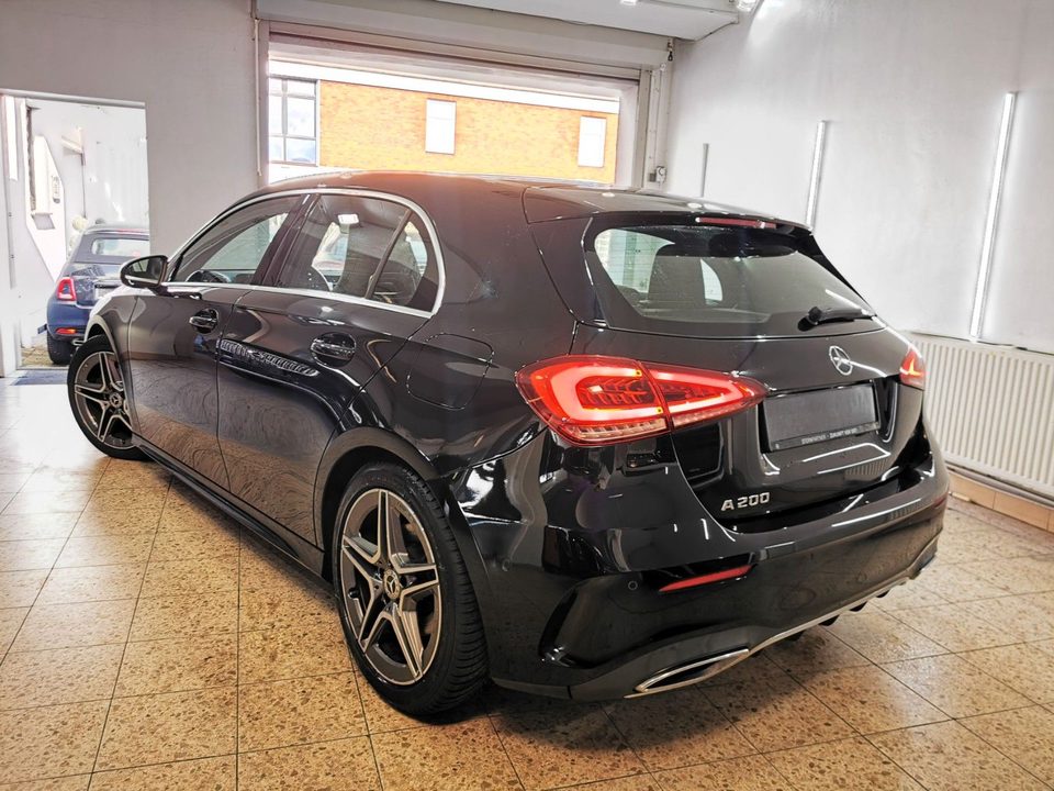 Mercedes-Benz A 200