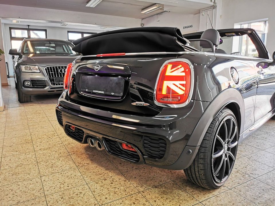 MINI JOHN_COOPER_WORKS
