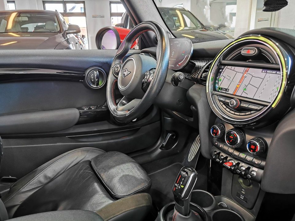 MINI JOHN_COOPER_WORKS