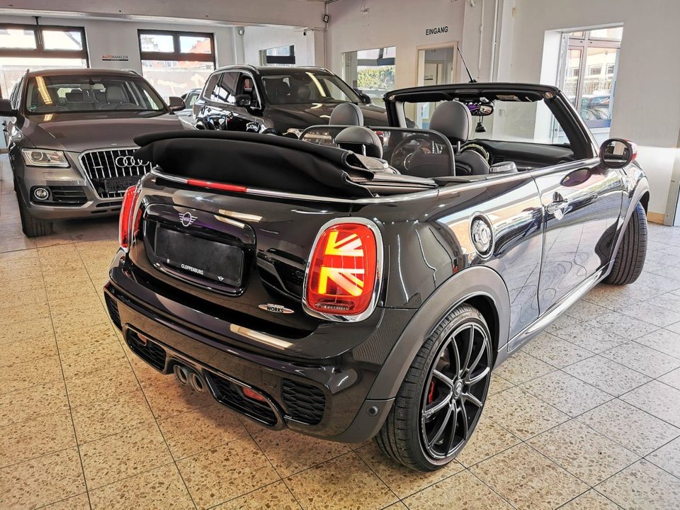 MINI JOHN_COOPER_WORKS