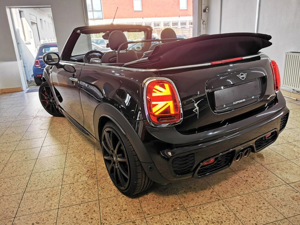 MINI JOHN_COOPER_WORKS